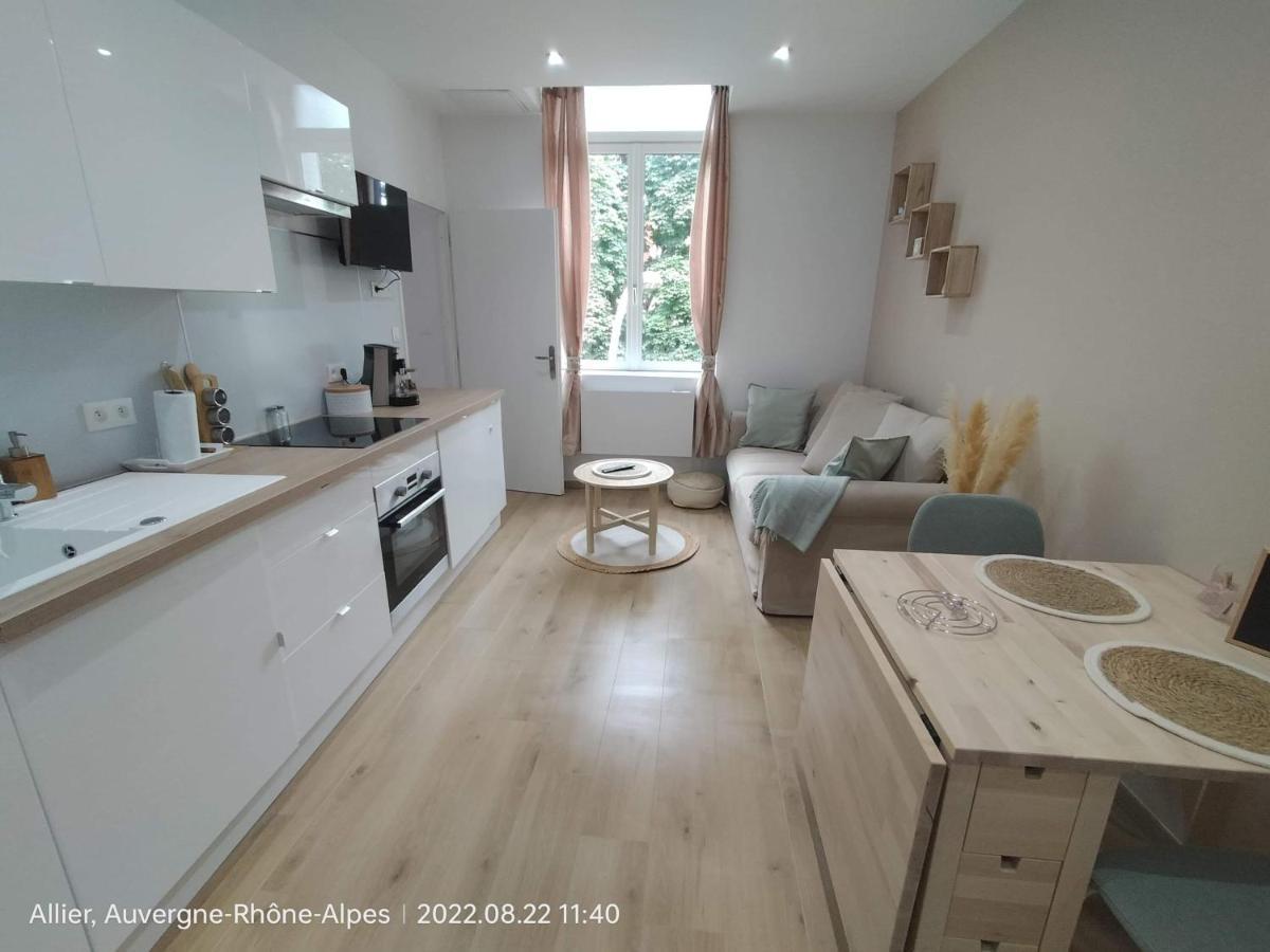 Adelyna Cosy Apartment Vichy Exterior photo